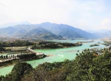 PPP在水资源和环境卫生领域: Dams Dujiangyan Sichuan China Water Landscape