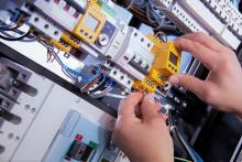 盗窃/非技术损失(水务和电力): Electric Wiring